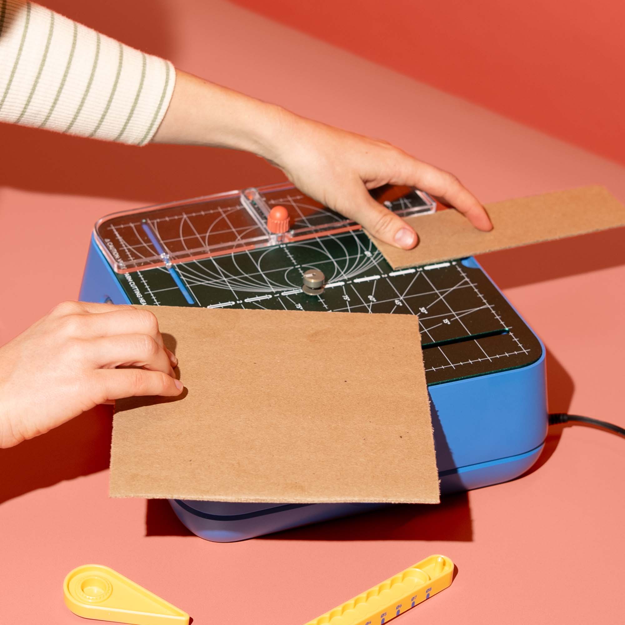 Maker Bundle (ChompSaw, Table Accessories, Inventor's Workbook, Hole Punch & Scoring Tool) - Image 4