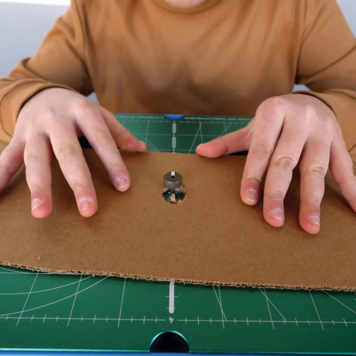ChompSaw (with Hole Punch & Scoring Tool) (AUS) - Image 4